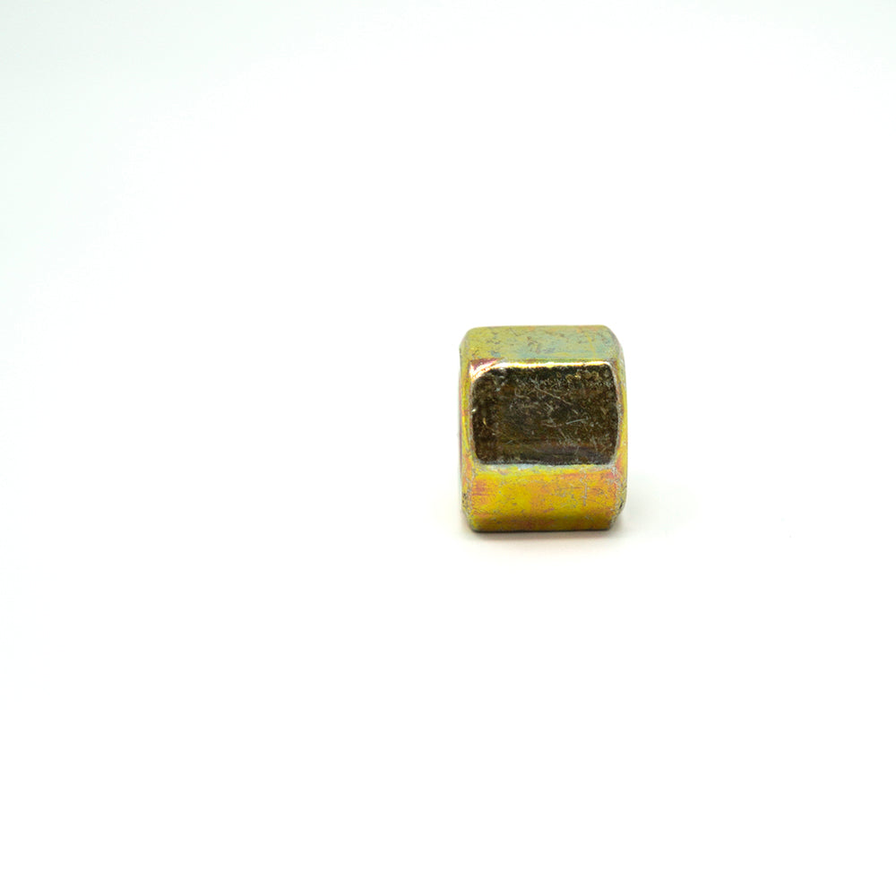 M10x15mm from the side.