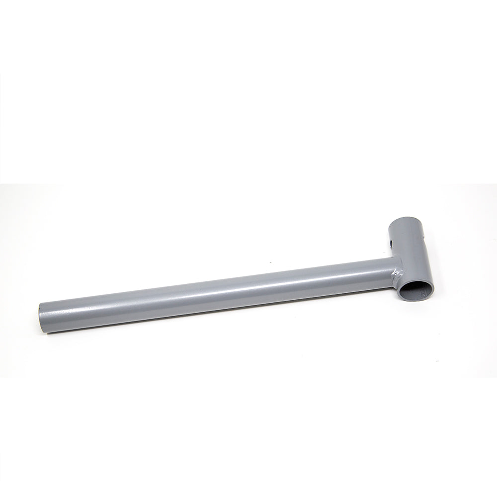 This steel frame piece helps support the lower net of the cart.