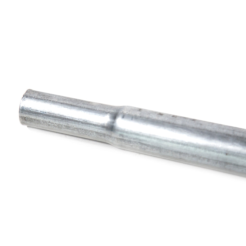 Squared end of straight tube goes into sockets.