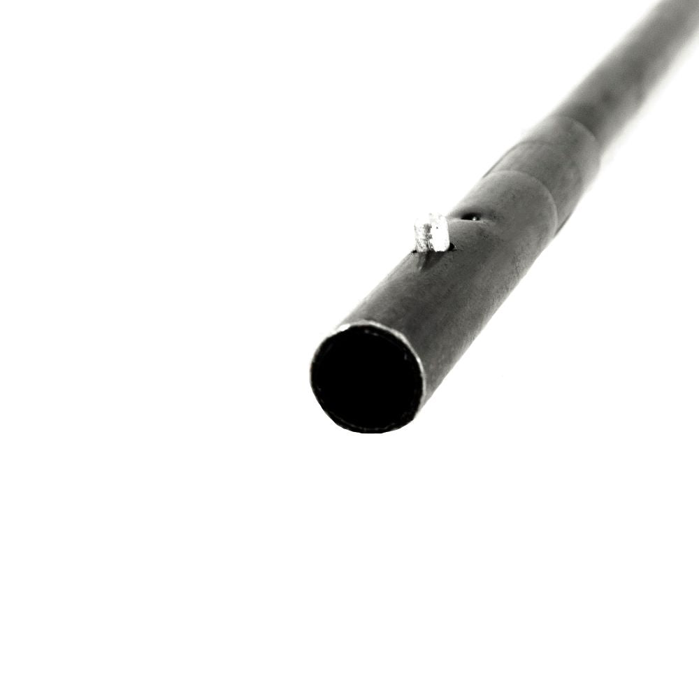 Closer view of the pushpin on the lower enclosure flex rod.