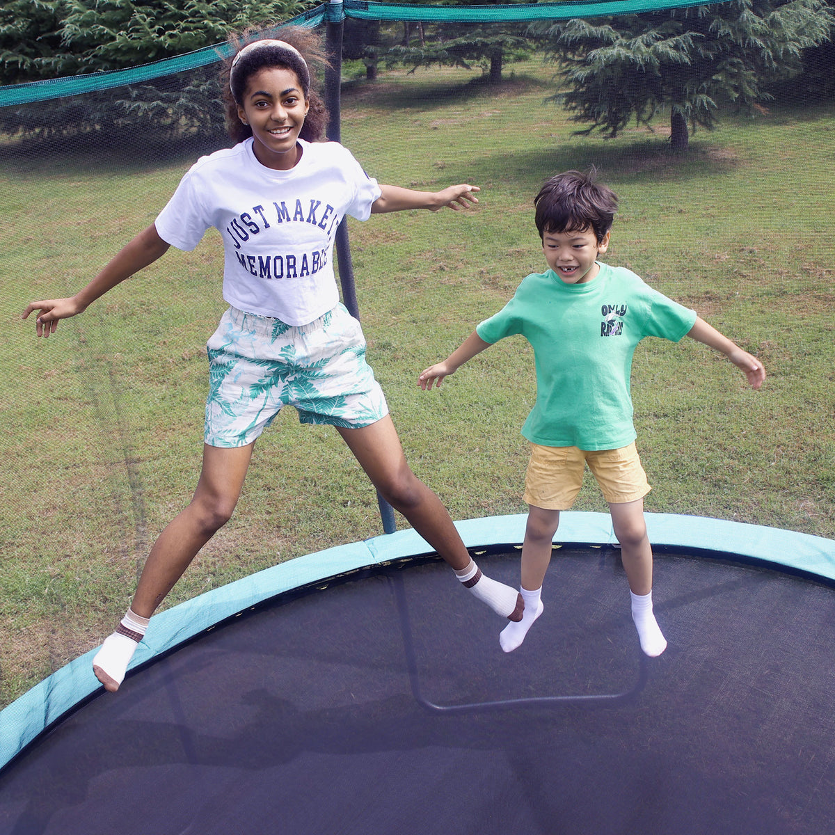 12' & 14' Round Trampoline
