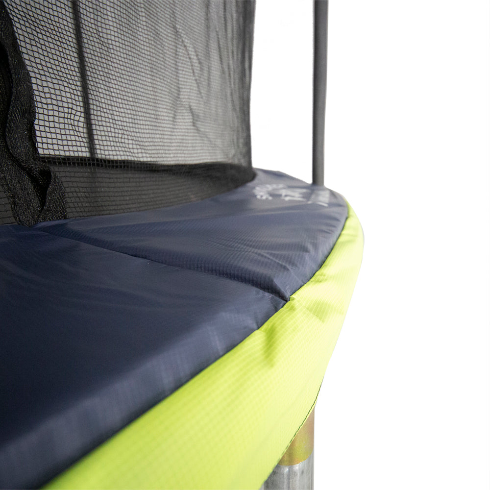 The PVC spring pad is dual color, with navy on the top and lime green on the edges. 