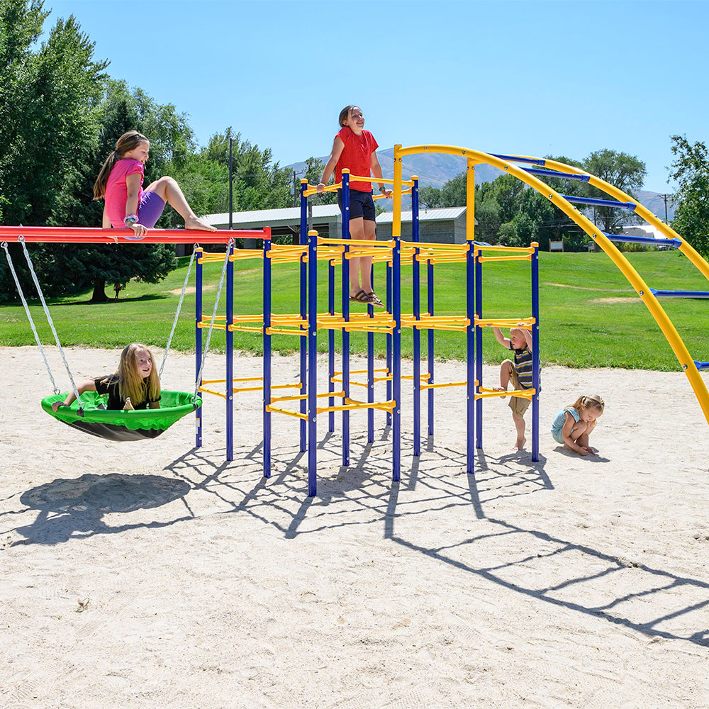 Five kids play on the Modular Jungle gym, Arched Ladder, and the Saucer Swing. 